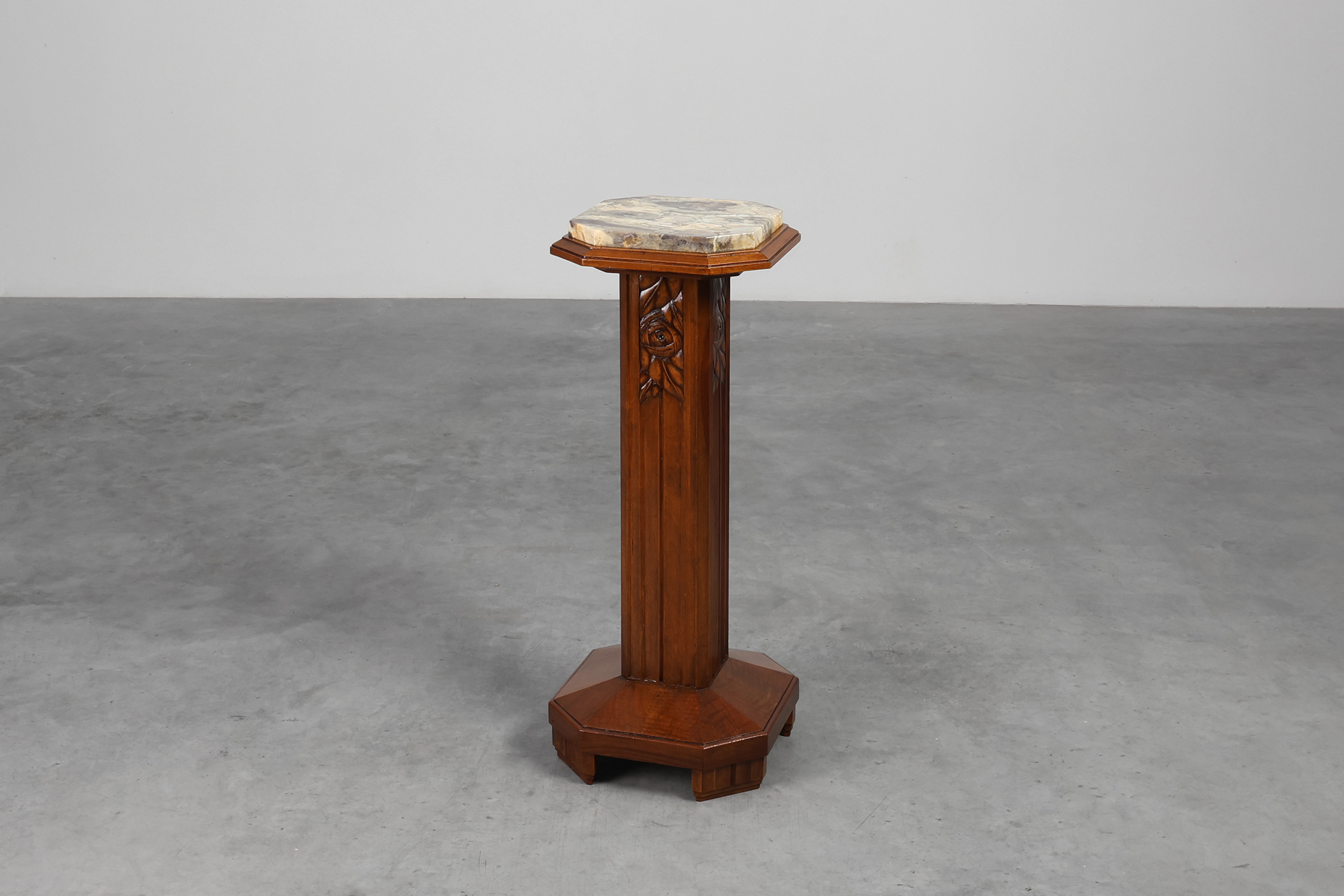 Oak & Marble large Art Deco pedestal, France 1920sthumbnail